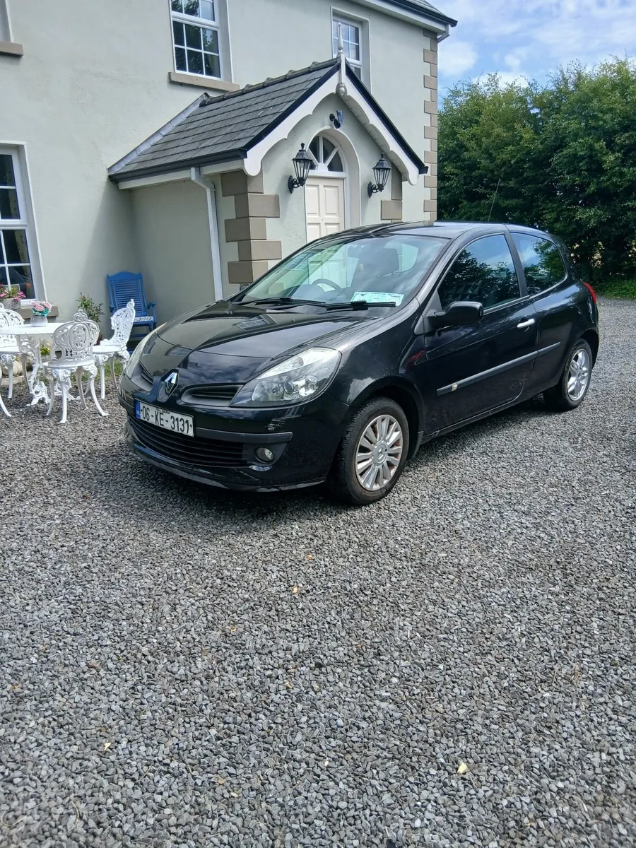 Renault Clio 2006 - Image 1