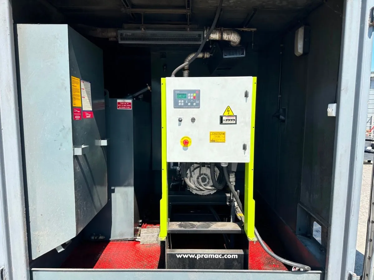 45 kva FG WILSON GENERATOR , 10 X 8 ....2647 - Image 4
