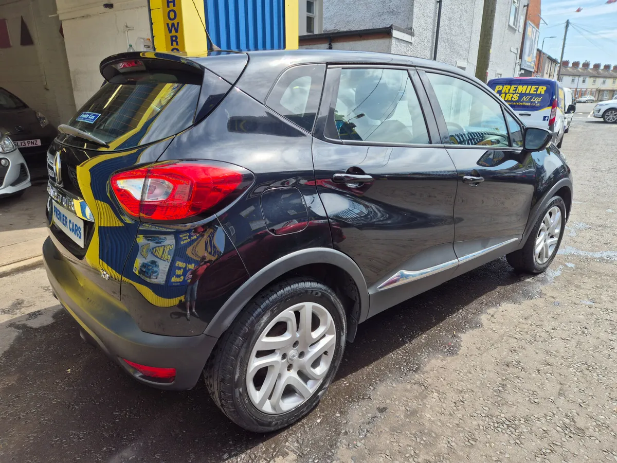 Renault Captur 2016 - Image 2