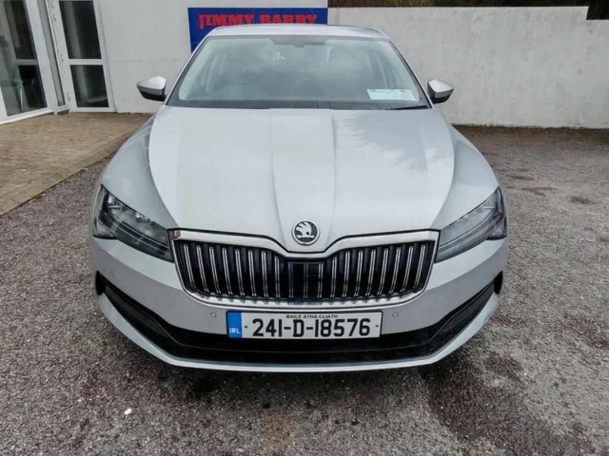Skoda Superb 2024 - Image 4