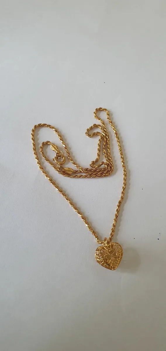 Gold chain - Image 3