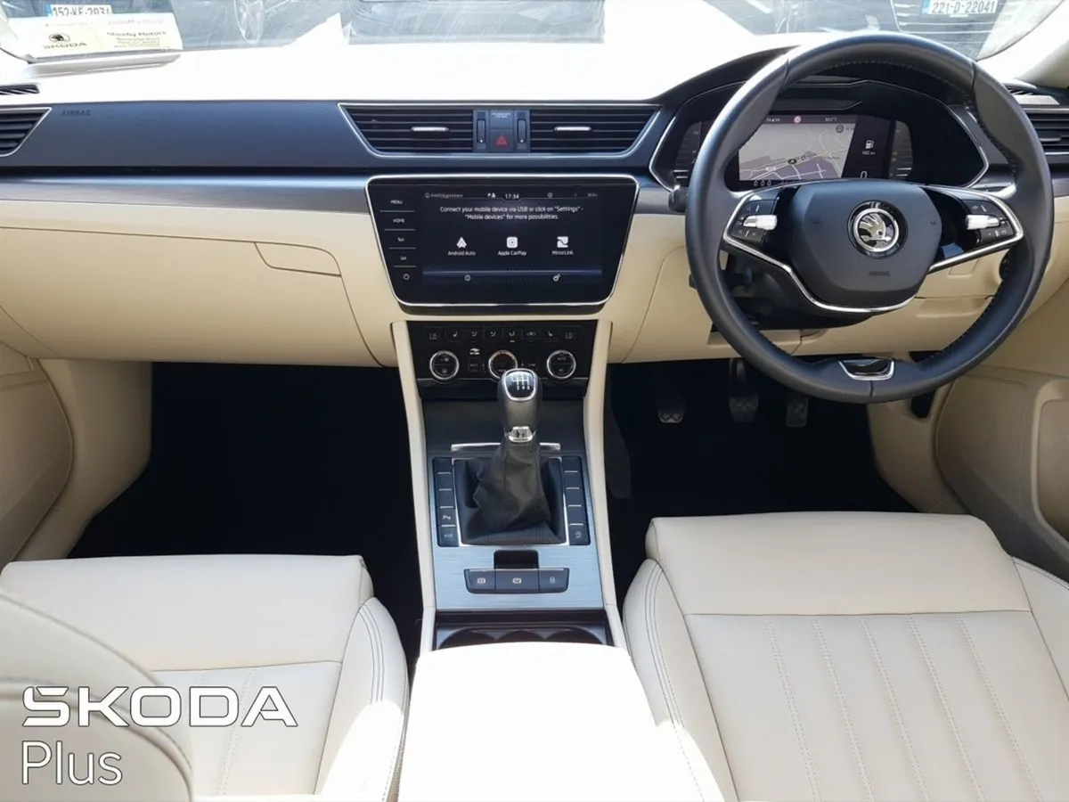Skoda Superb Superb Style 2.0tdi 150HP - Image 2