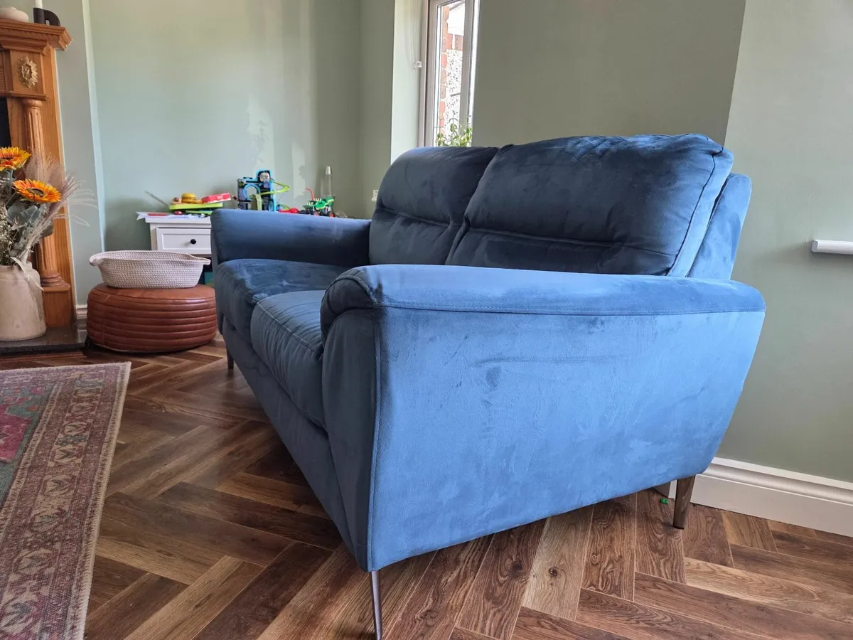 Blue Velvet 2 Seater Sofa - Image 3