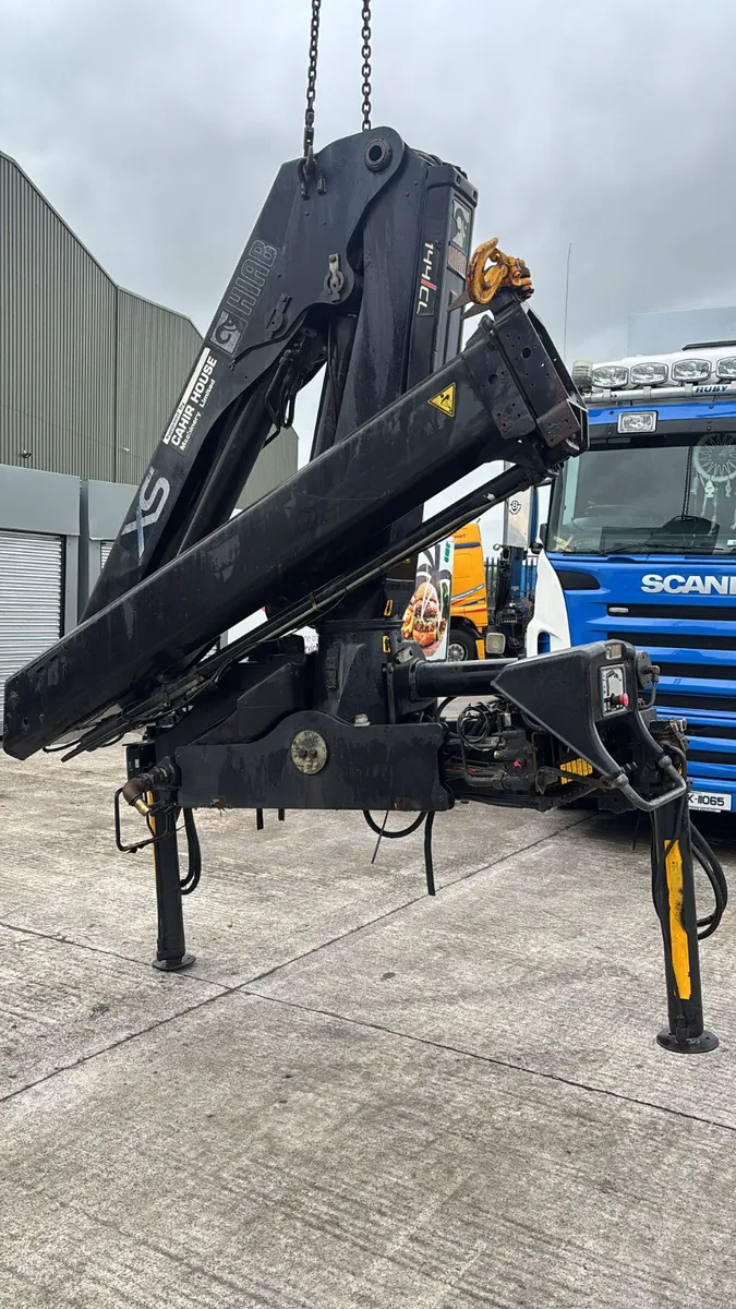For Sale: HIAB XS Hydraulic Crane - Image 1