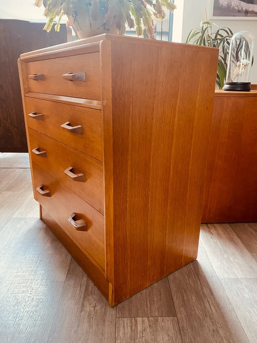 Mid Century GPlan Chest of Drawers - Image 3