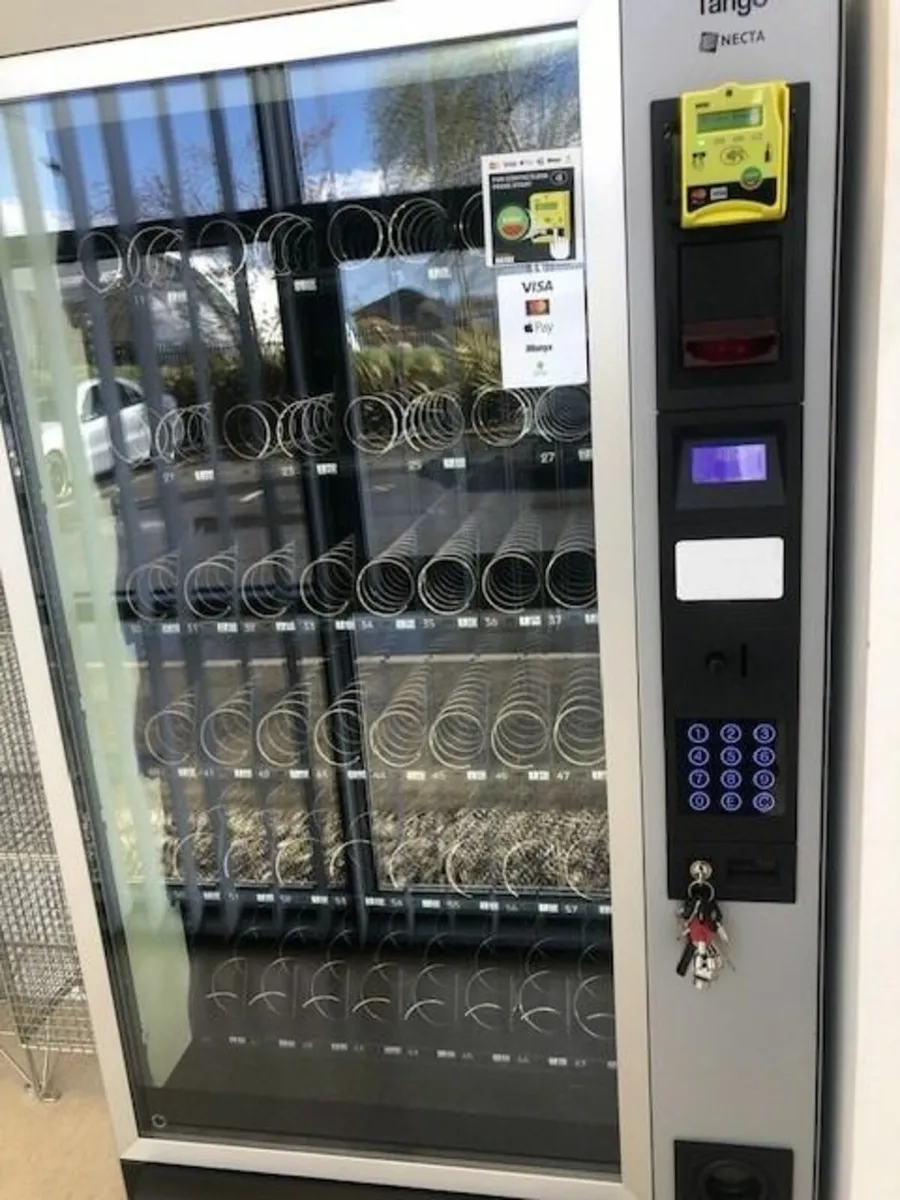 Vending Machine - Necta Tango - Image 2