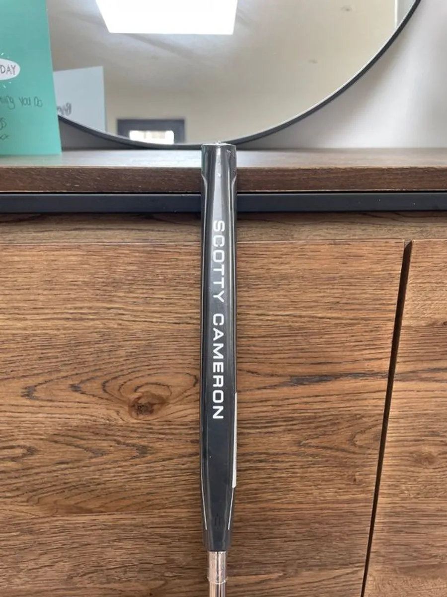 Scotty Cameron Phantom 5.5 putter Brand New - Image 2