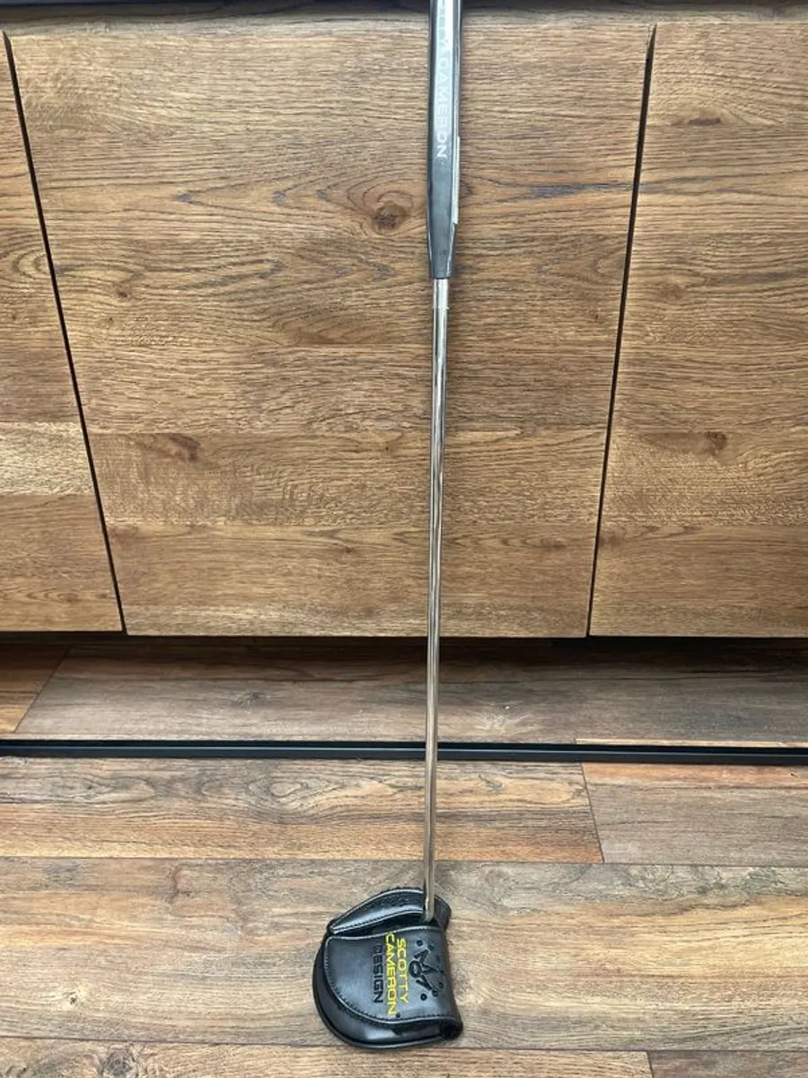 Scotty Cameron Phantom 5.5 putter Brand New - Image 3
