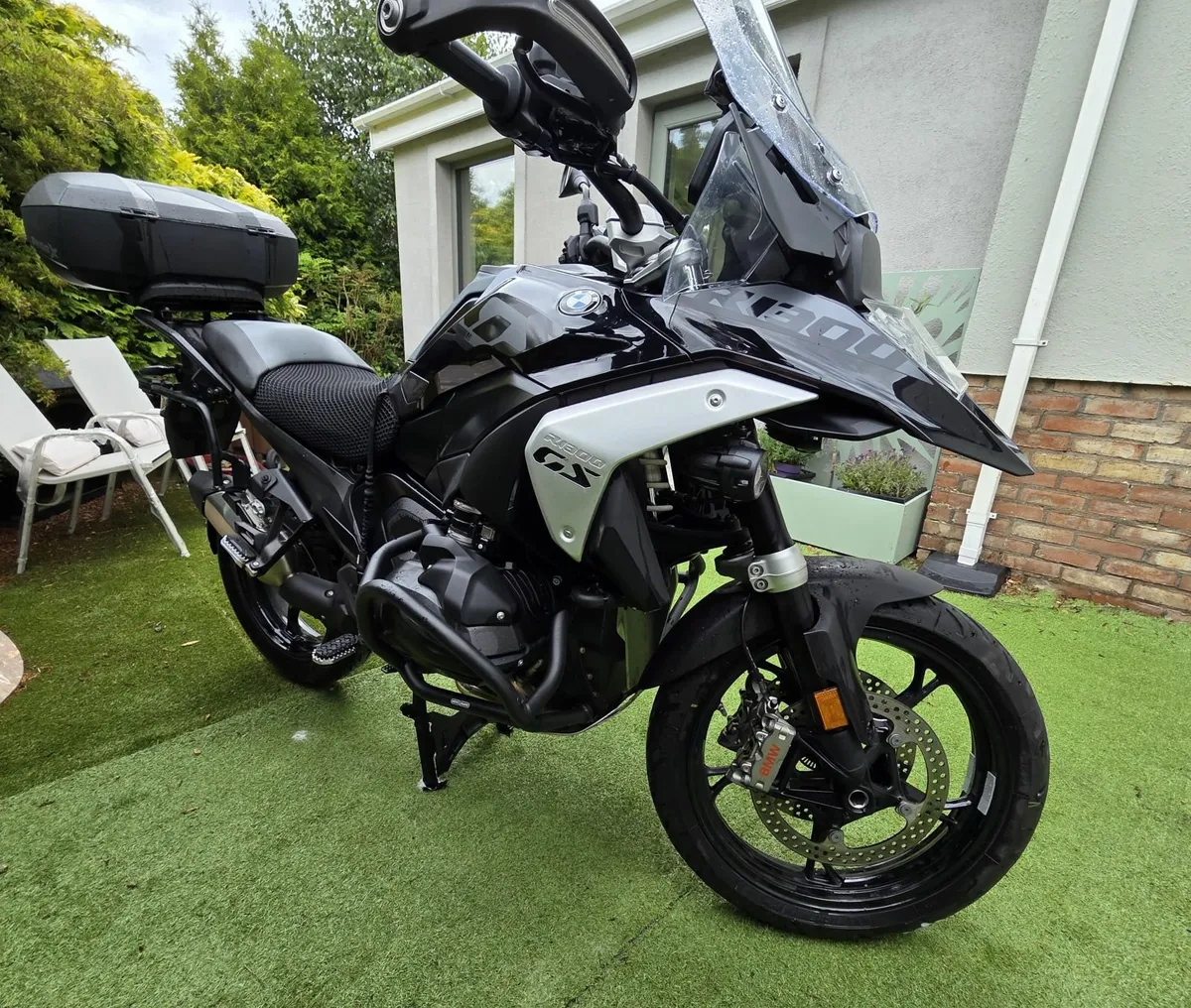 2024 BMW R1300GS TE Triple Black with extras - Image 2