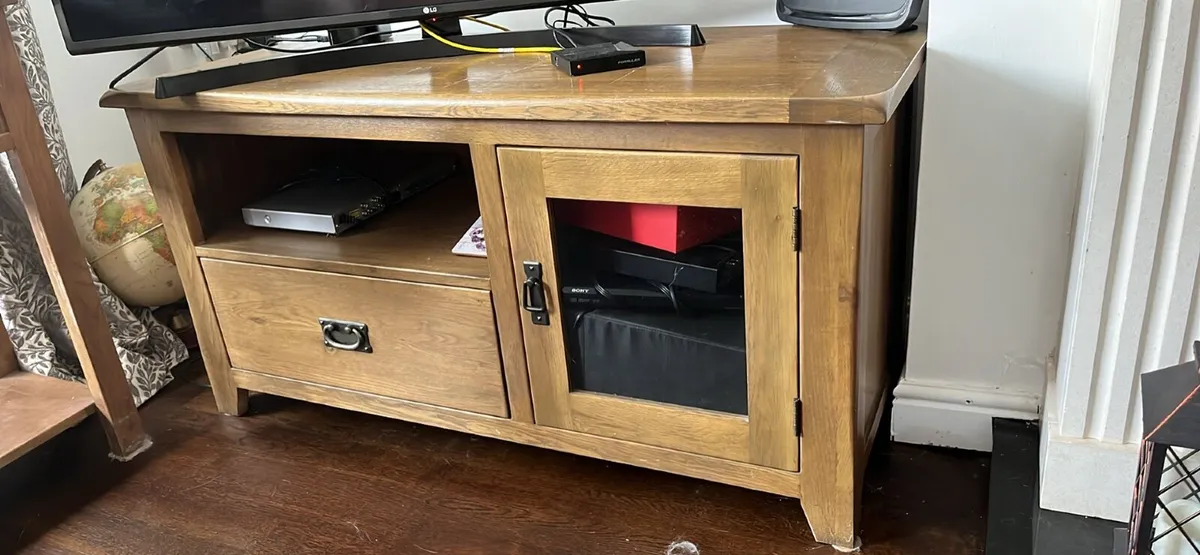 TV table/ cabinet - Image 2