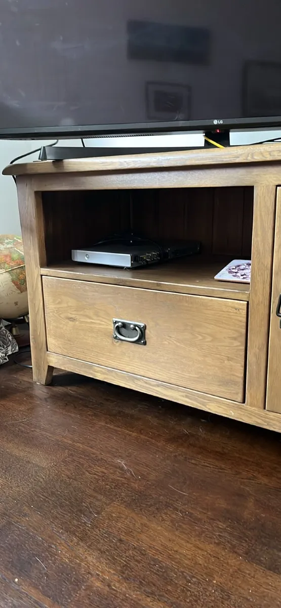 TV table/ cabinet - Image 4