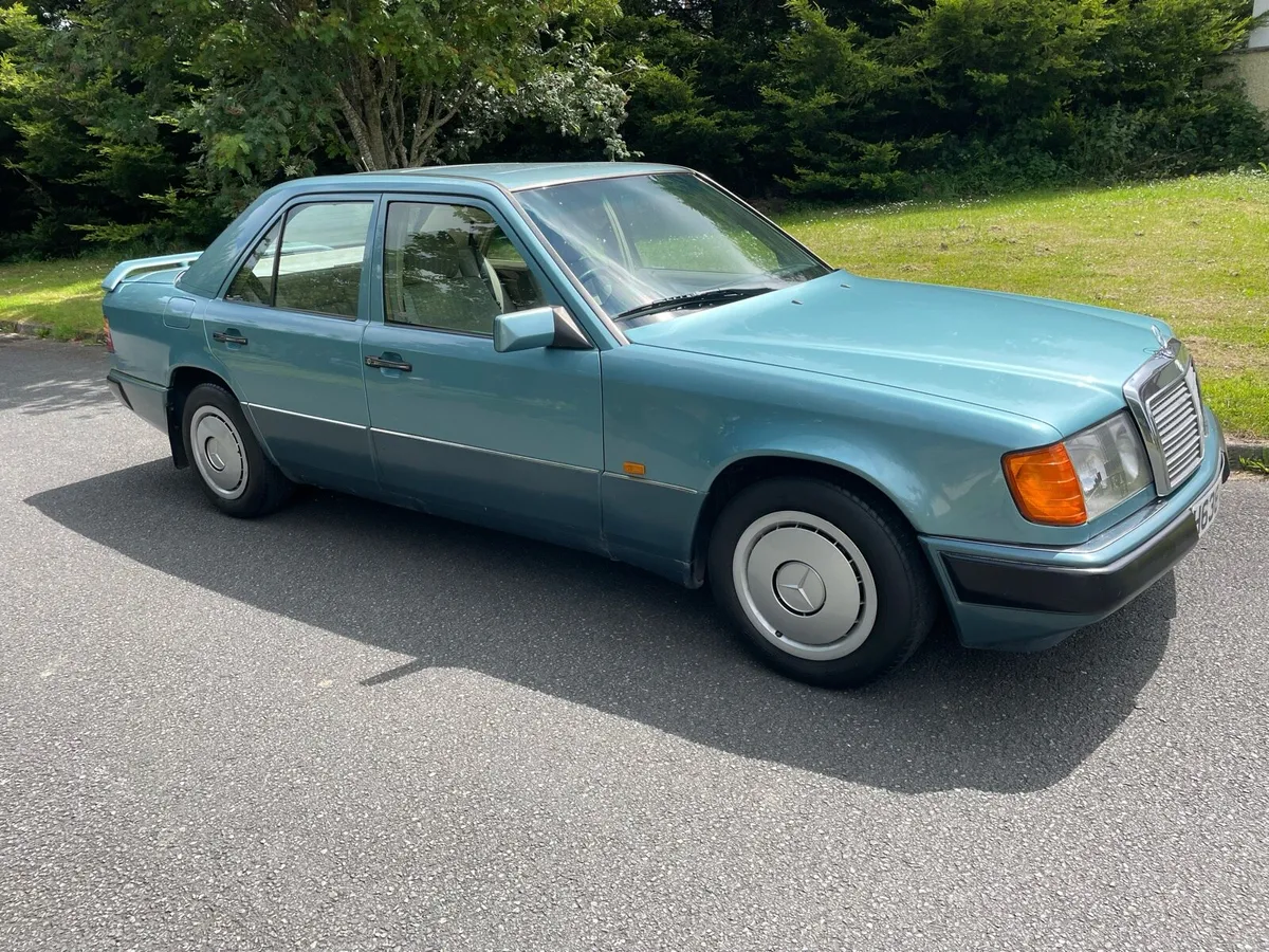 Mercedes 200e - Image 1
