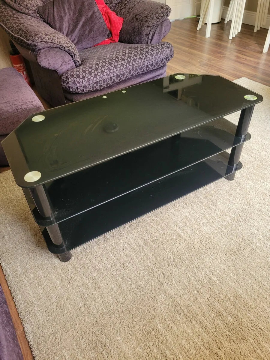 TV stand - Image 2