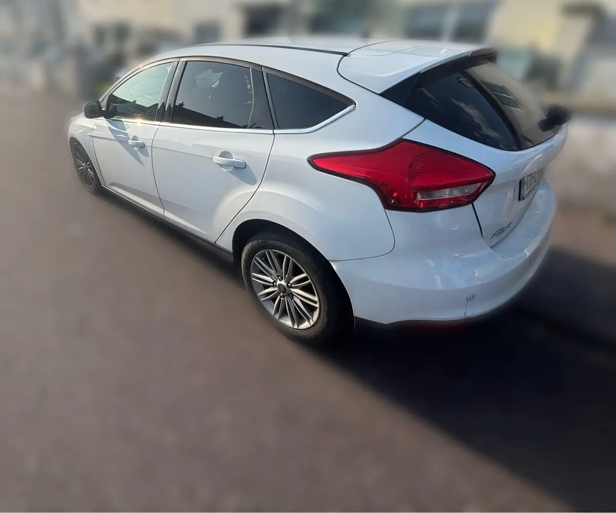 171 Ford focus 1.5l diesel - Image 2