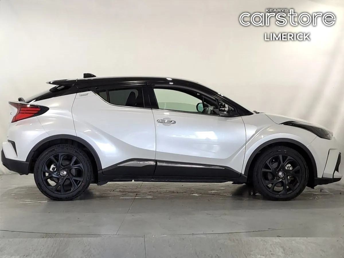 Toyota C-HR 1.8 PET Hybrid - Image 2