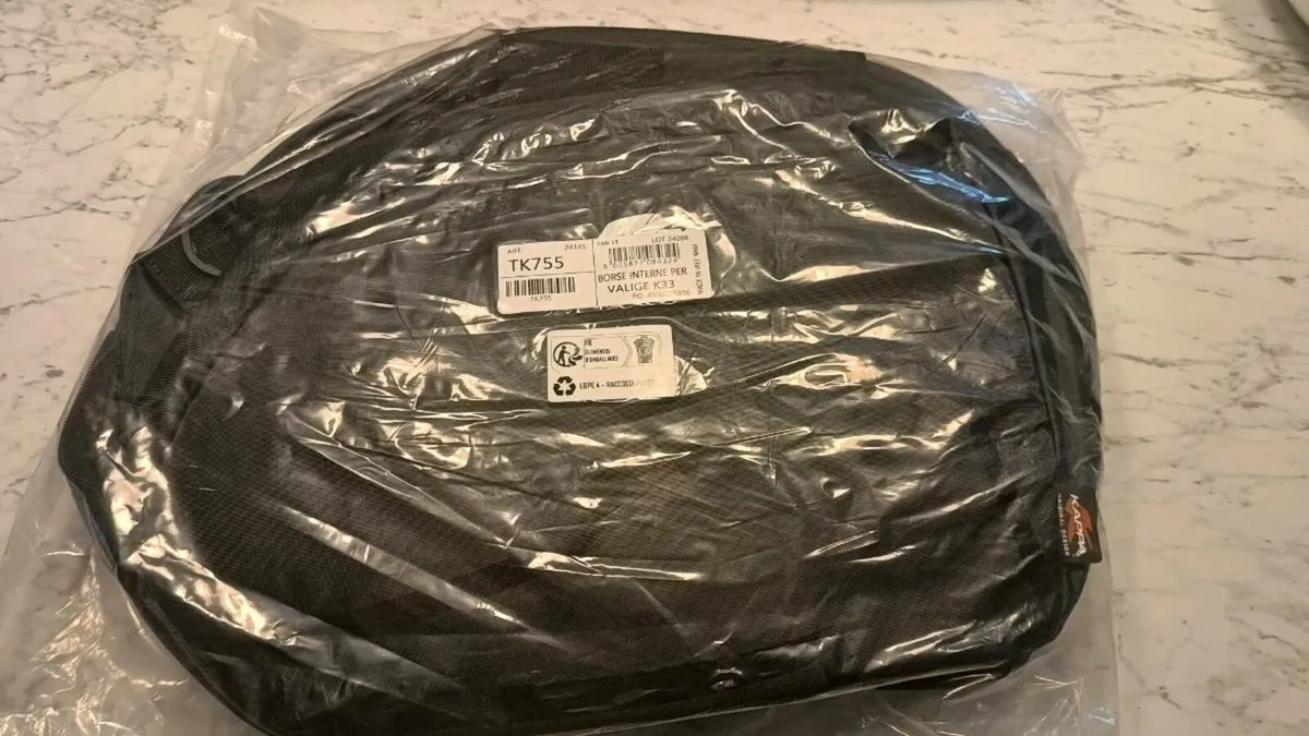 Kappa K33 Givi V35 panniers brand new - Image 4