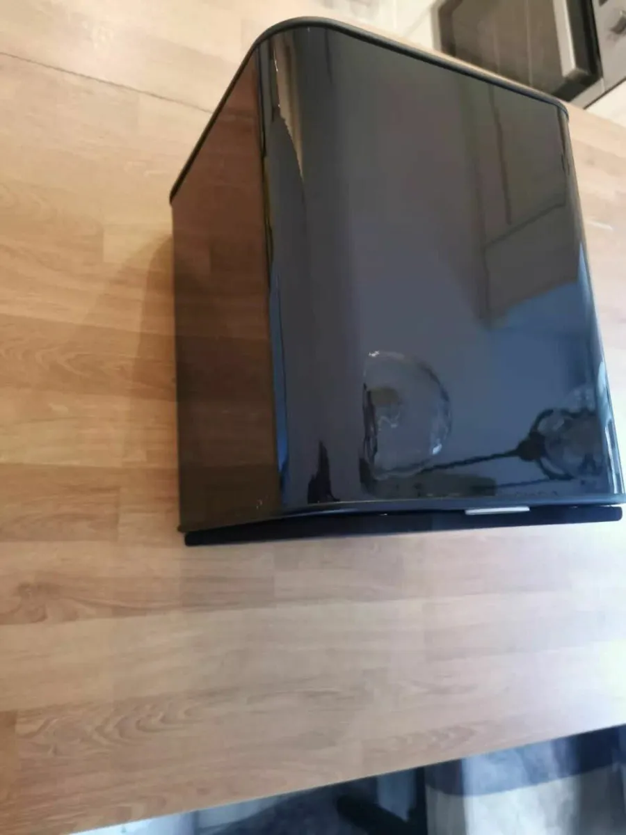 Velodyne DB8RBGE 8" Subwoofer - Image 2