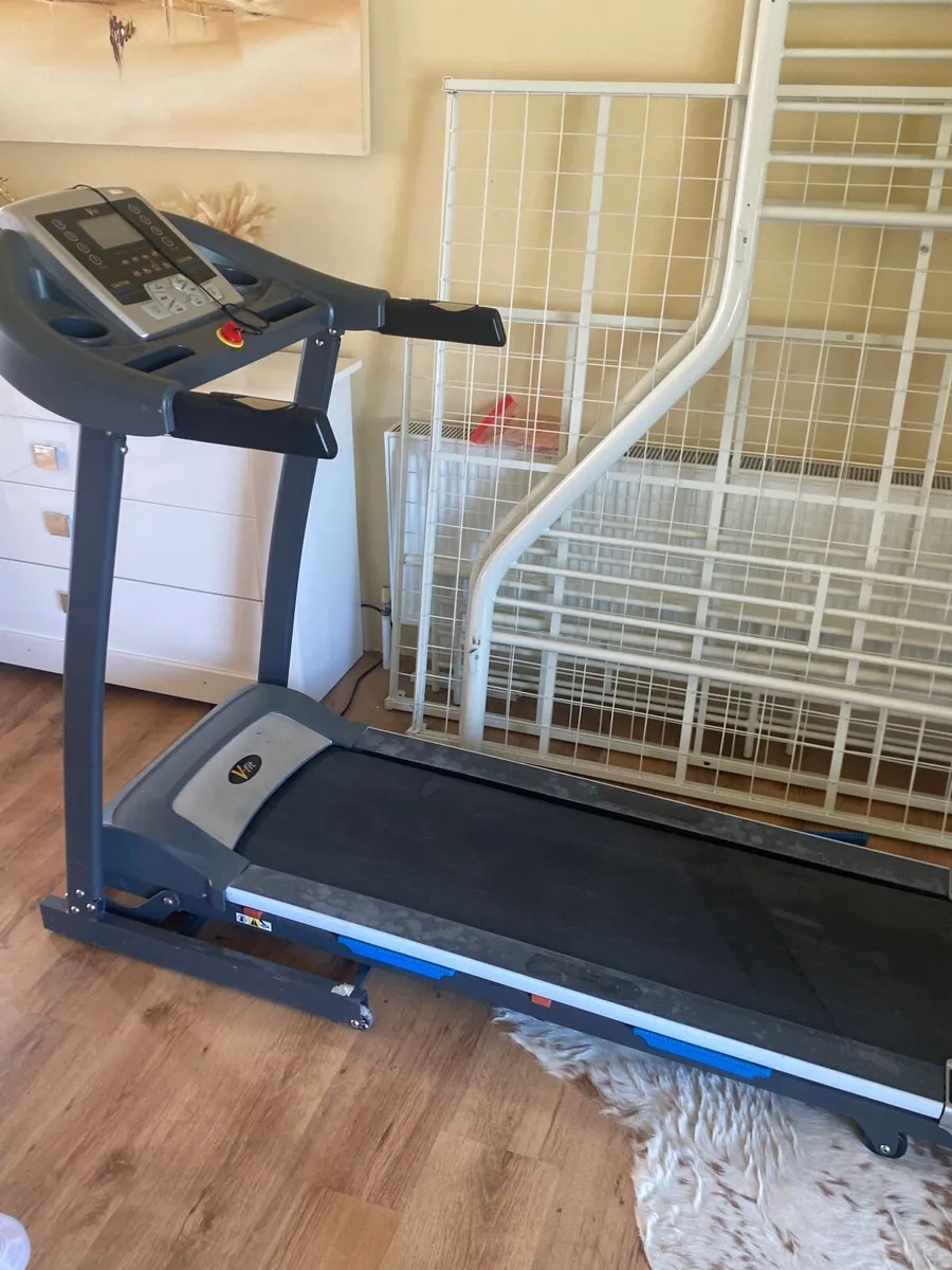 Treadmill - Image 1