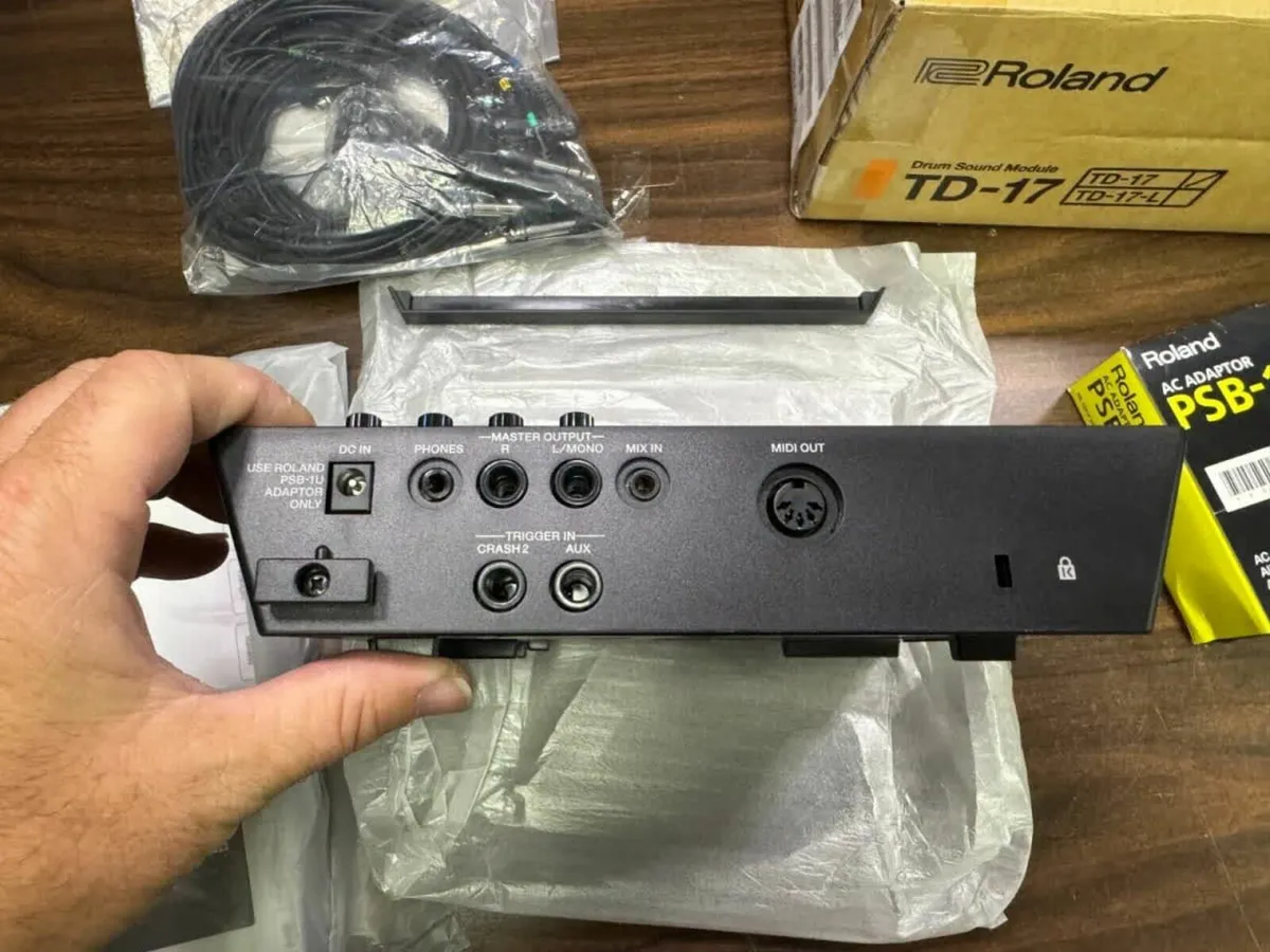 Roland TD-17 V-Drum Module w/Wiring Harness - Image 3