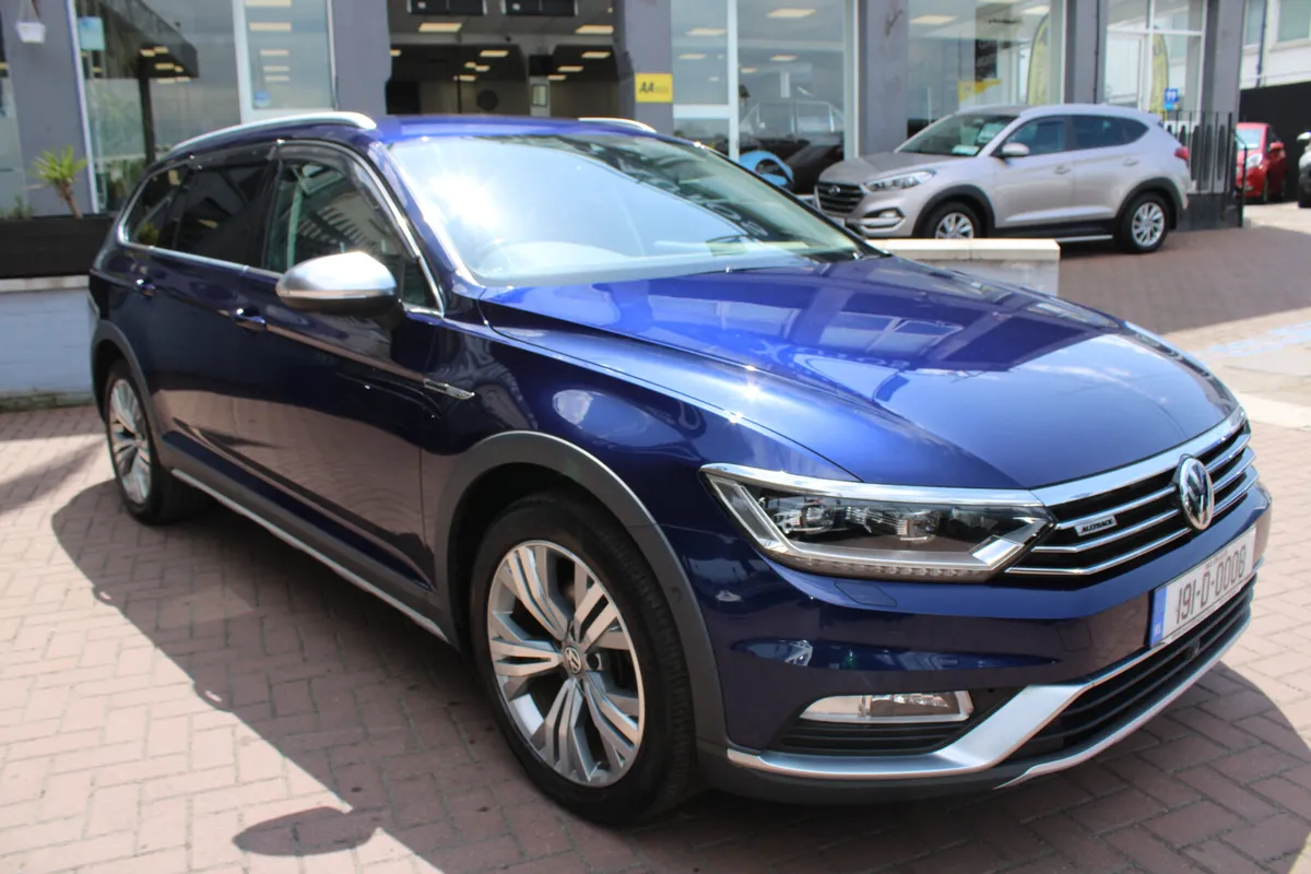 2019 VW PASSAT ALLTRACK - Image 2