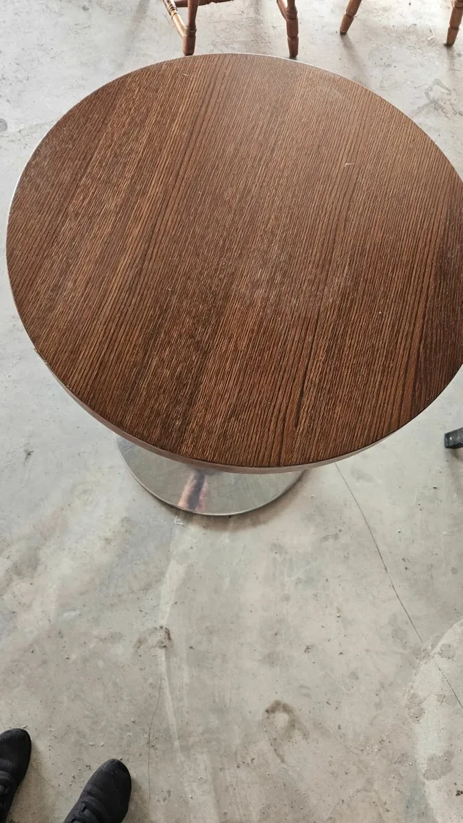 TABLE - Image 2