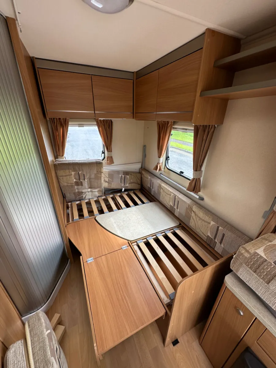 Caravan - Image 4