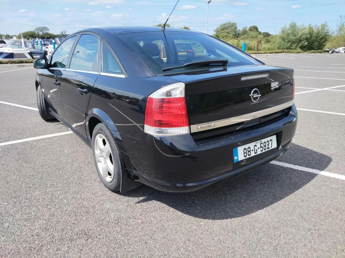 Opal Vectra 2008 - Image 2
