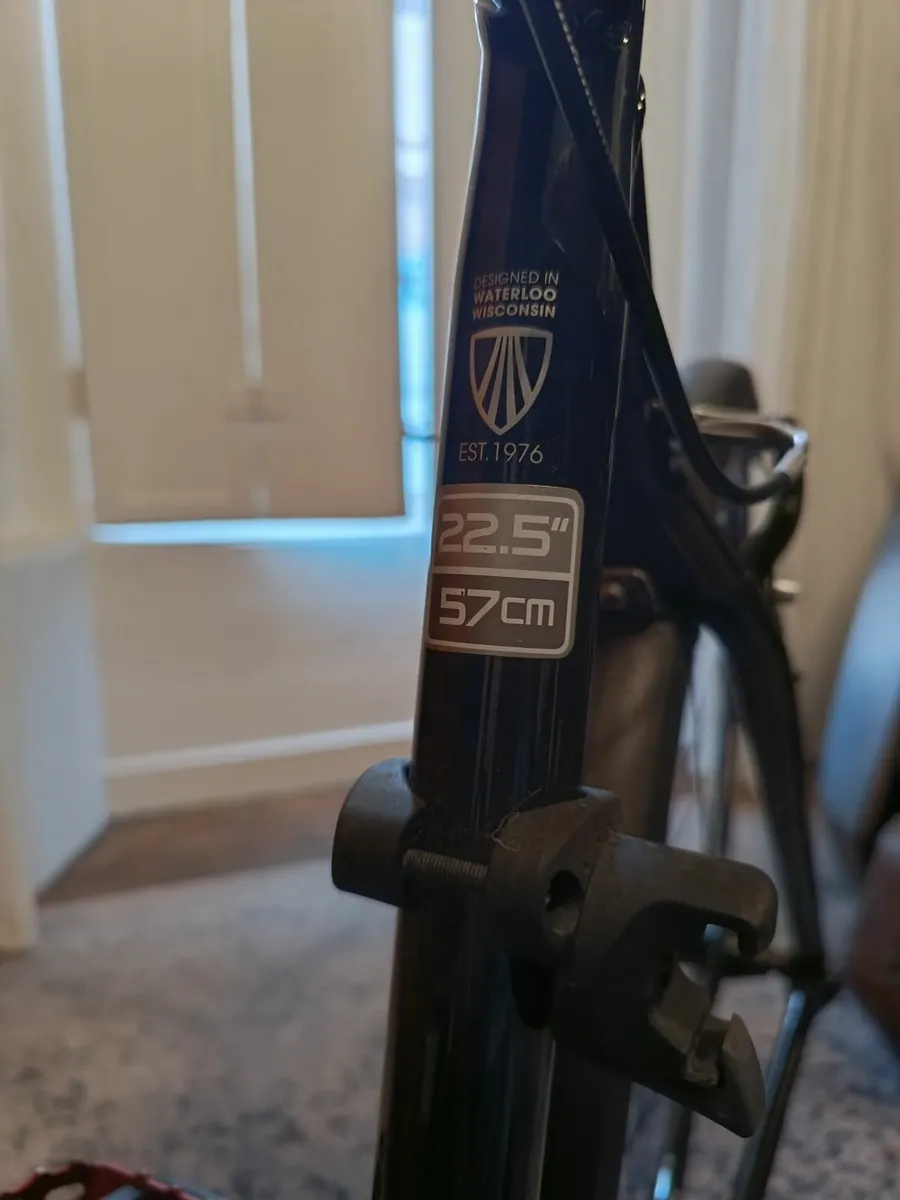 Trek 7.5 FX 57cm - Image 3