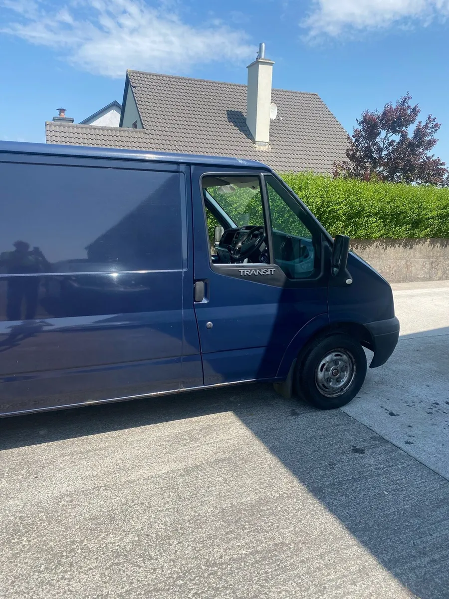 Ford Transit - Image 1