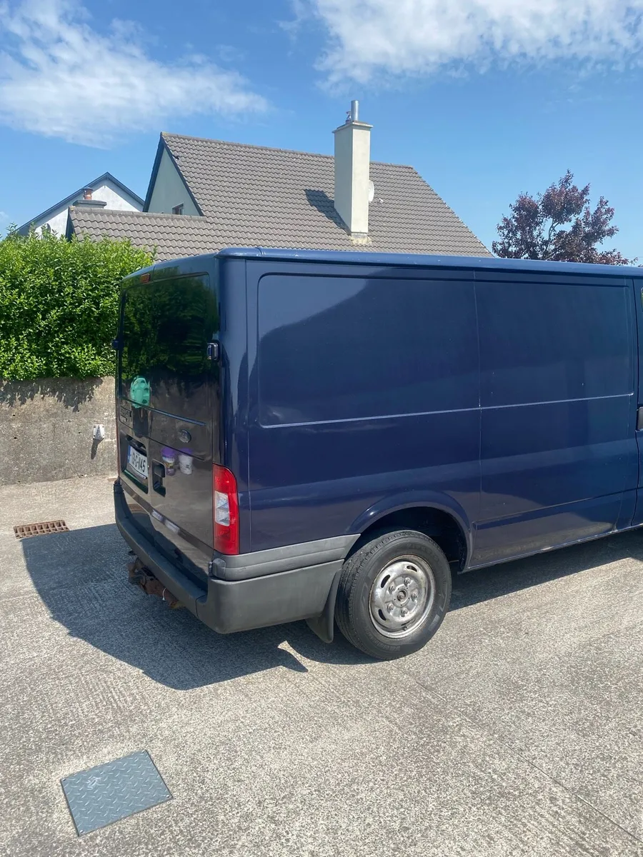 Ford Transit - Image 2