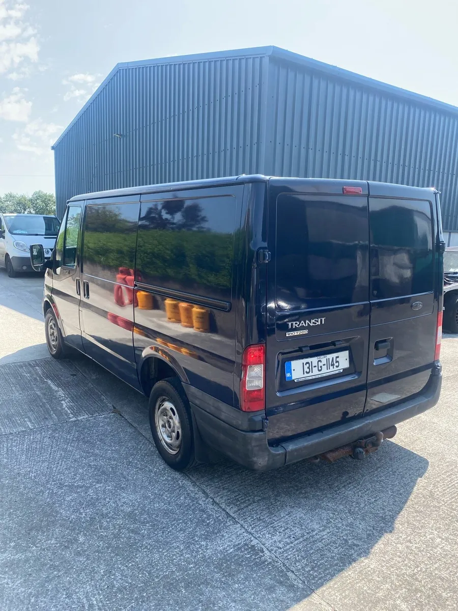 Ford Transit - Image 4