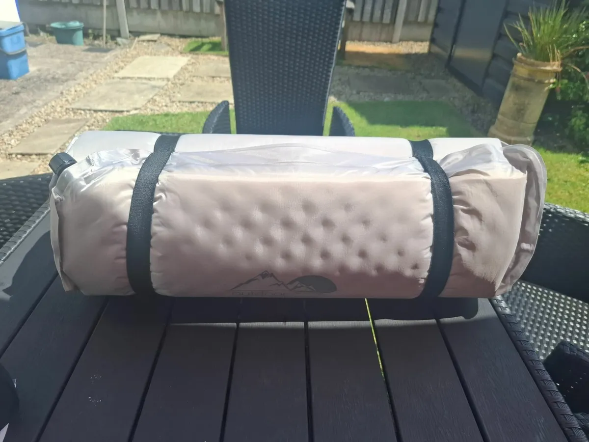 Camping mat. - Image 3
