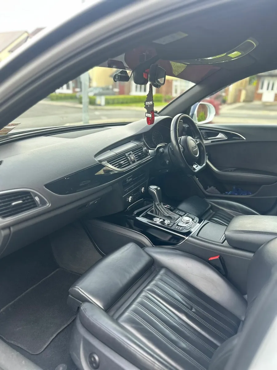 AUDI A6 - Image 3