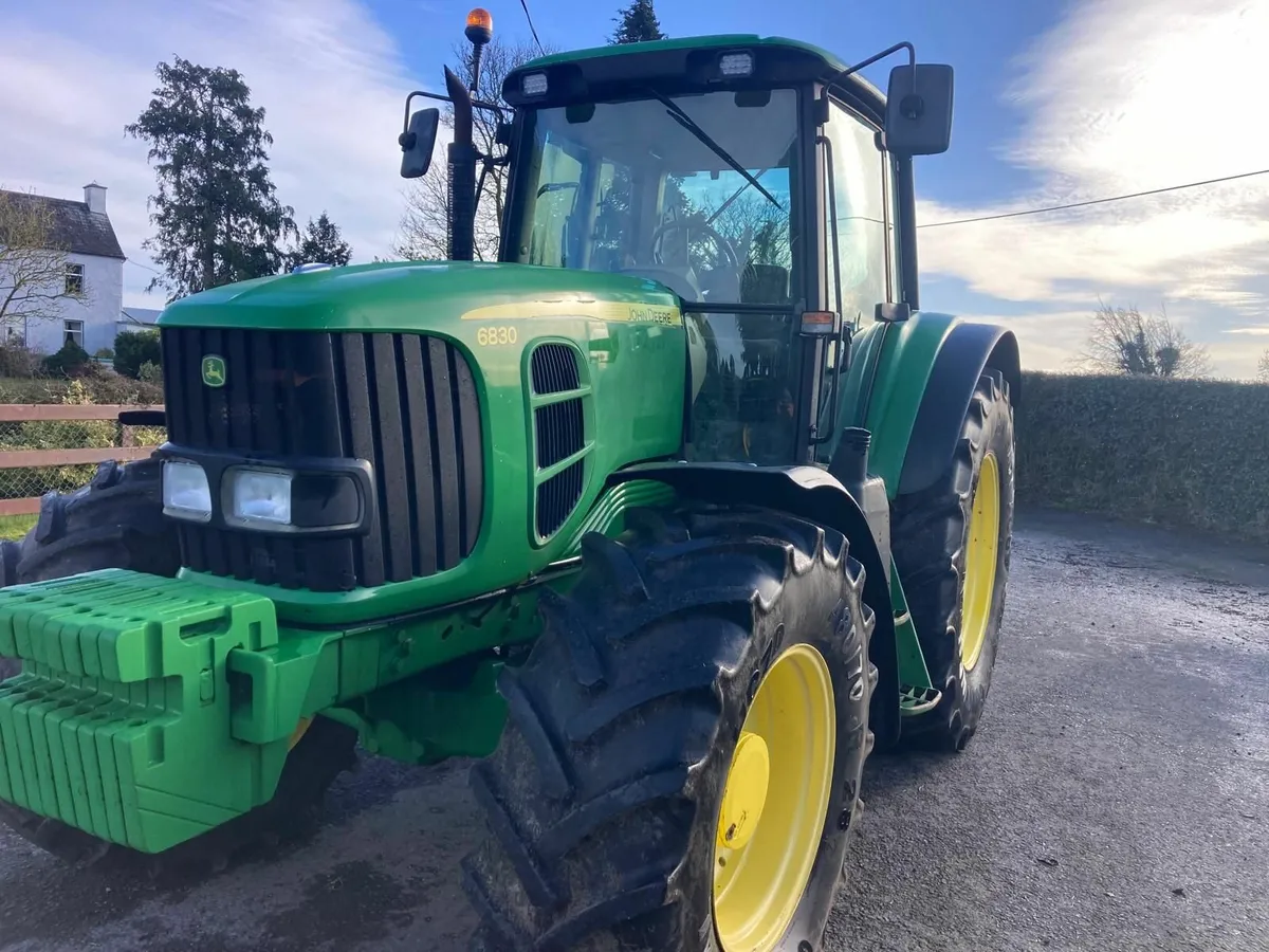 2010 John Deere 6830 - Image 1