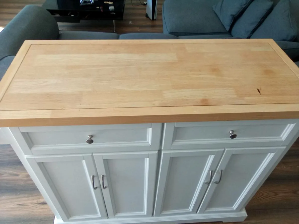Kitchen island - Image 3