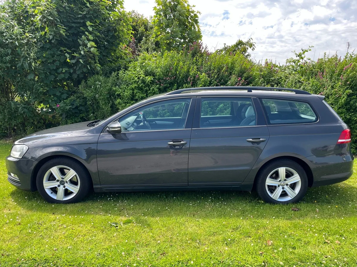 VW Passat - Image 2