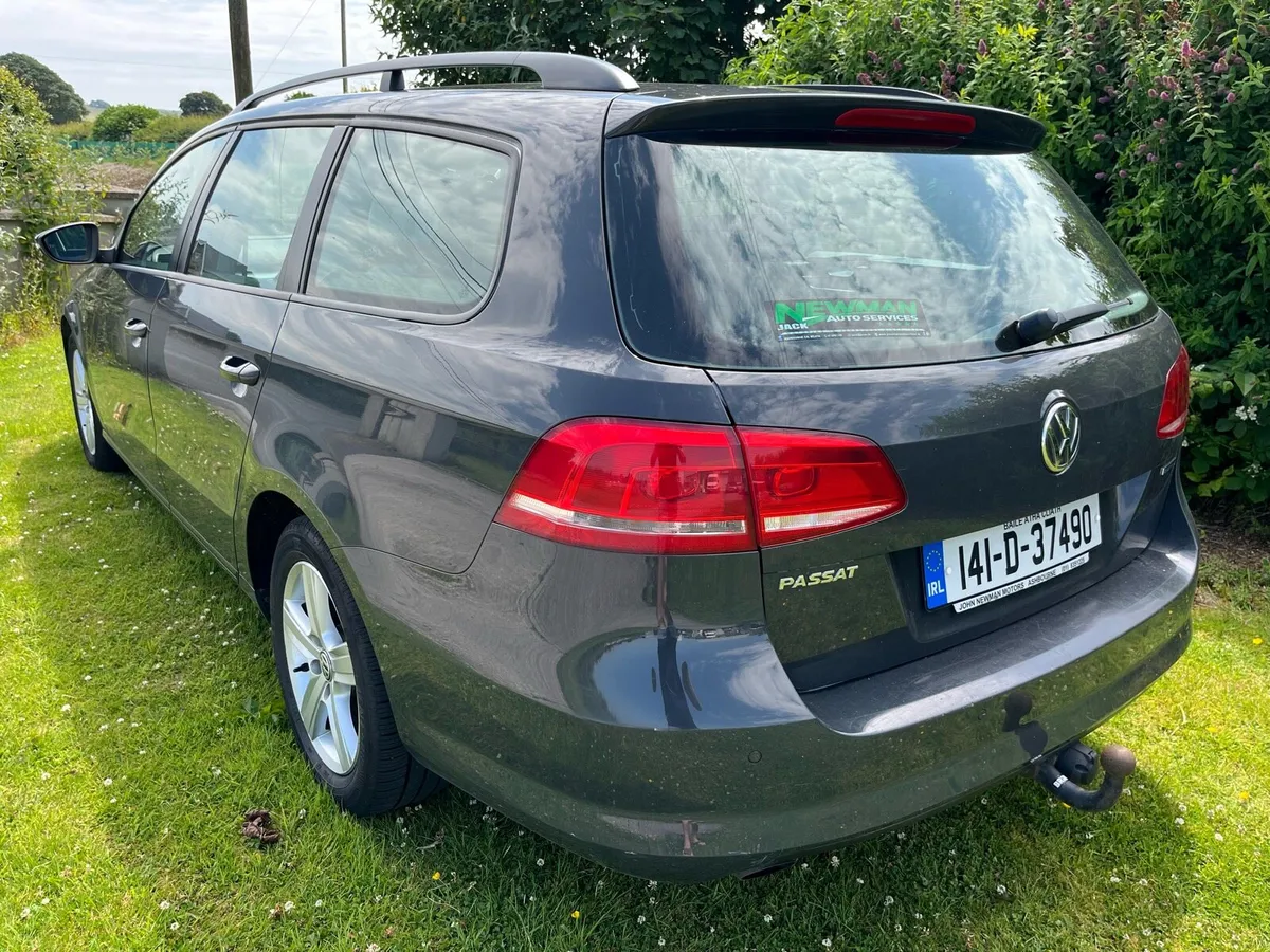 VW Passat - Image 4