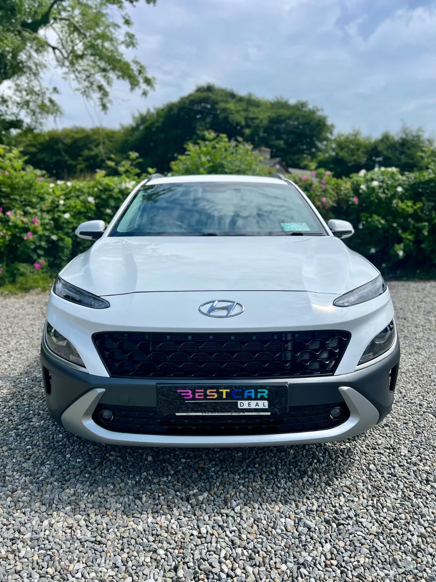 2023 Hyundai KONA 1.0 T-GDI Executive - Image 3