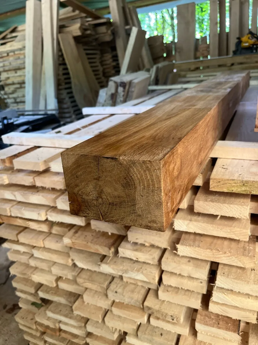 Oak mantle - Image 1