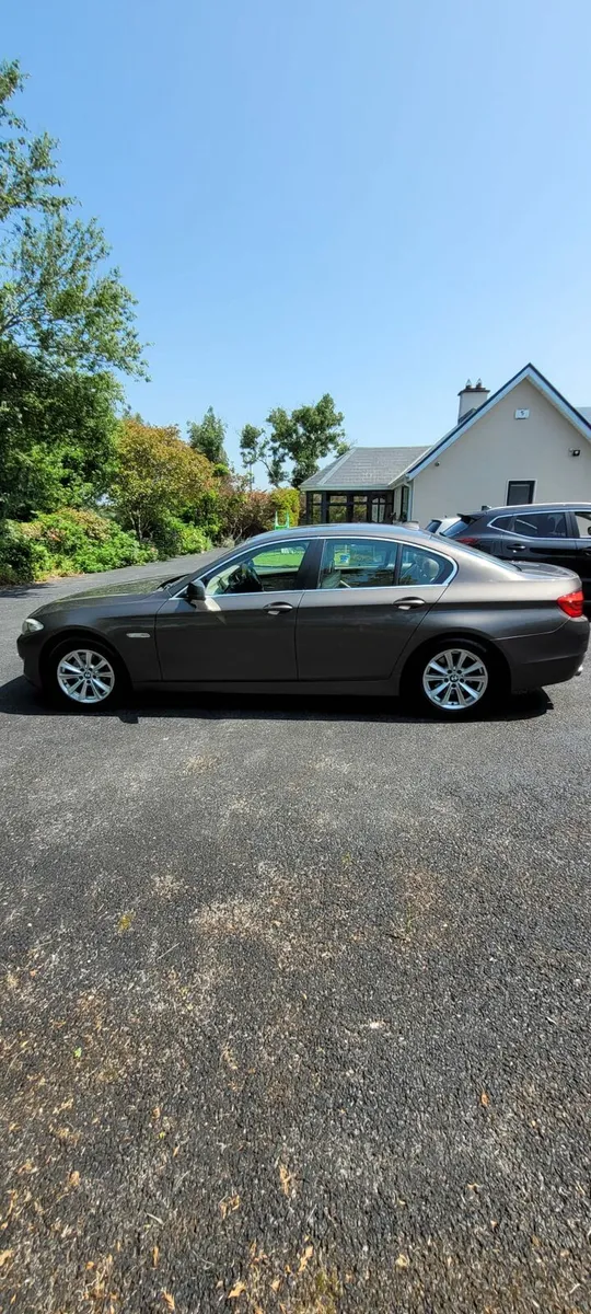BMW 520D Automatic - Image 2