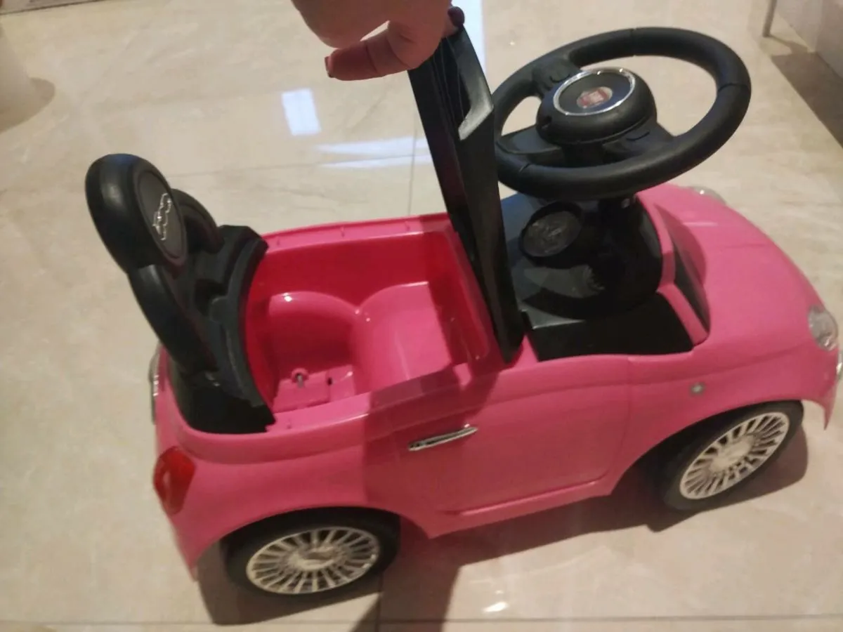 Fiat 500 Kids Pink Ride On Car - Image 4