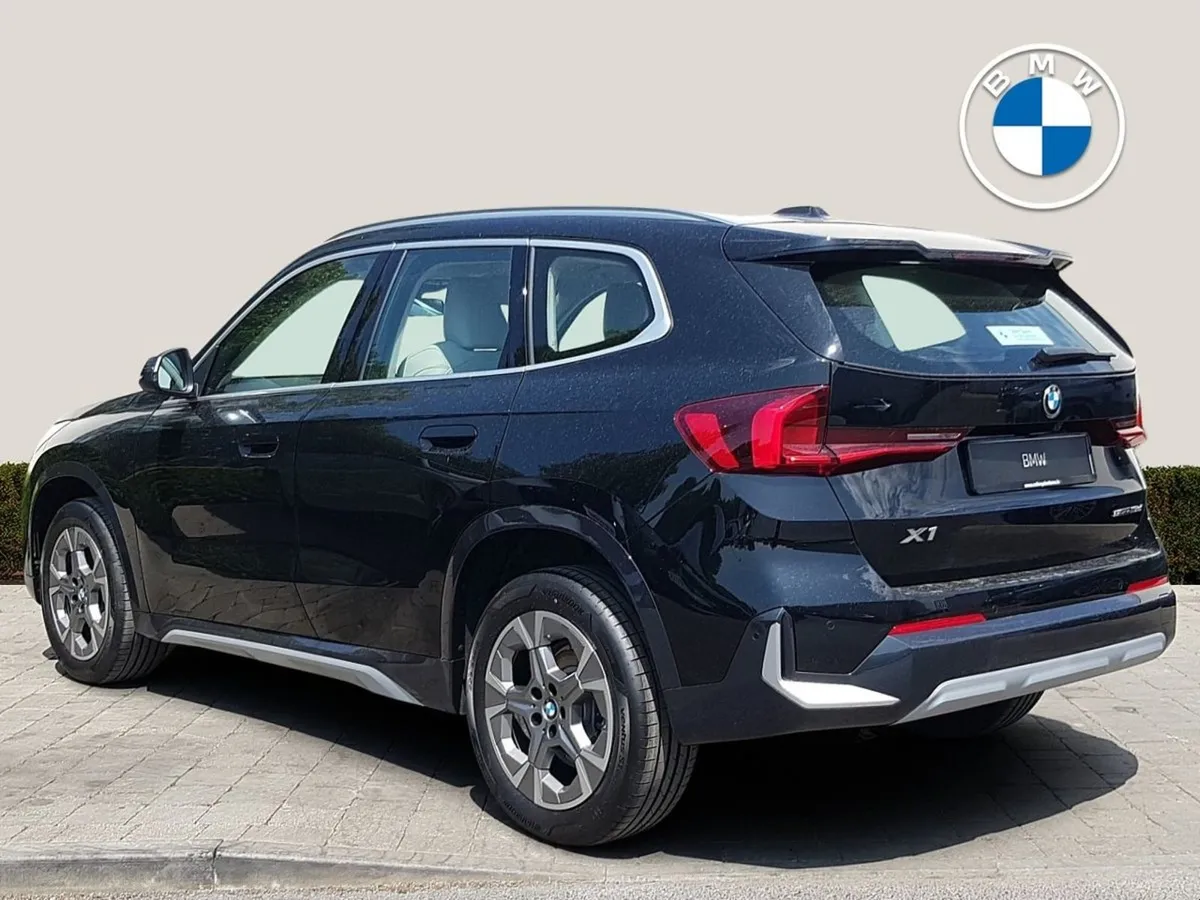 BMW X1 Sdrive18d Xline - Image 2