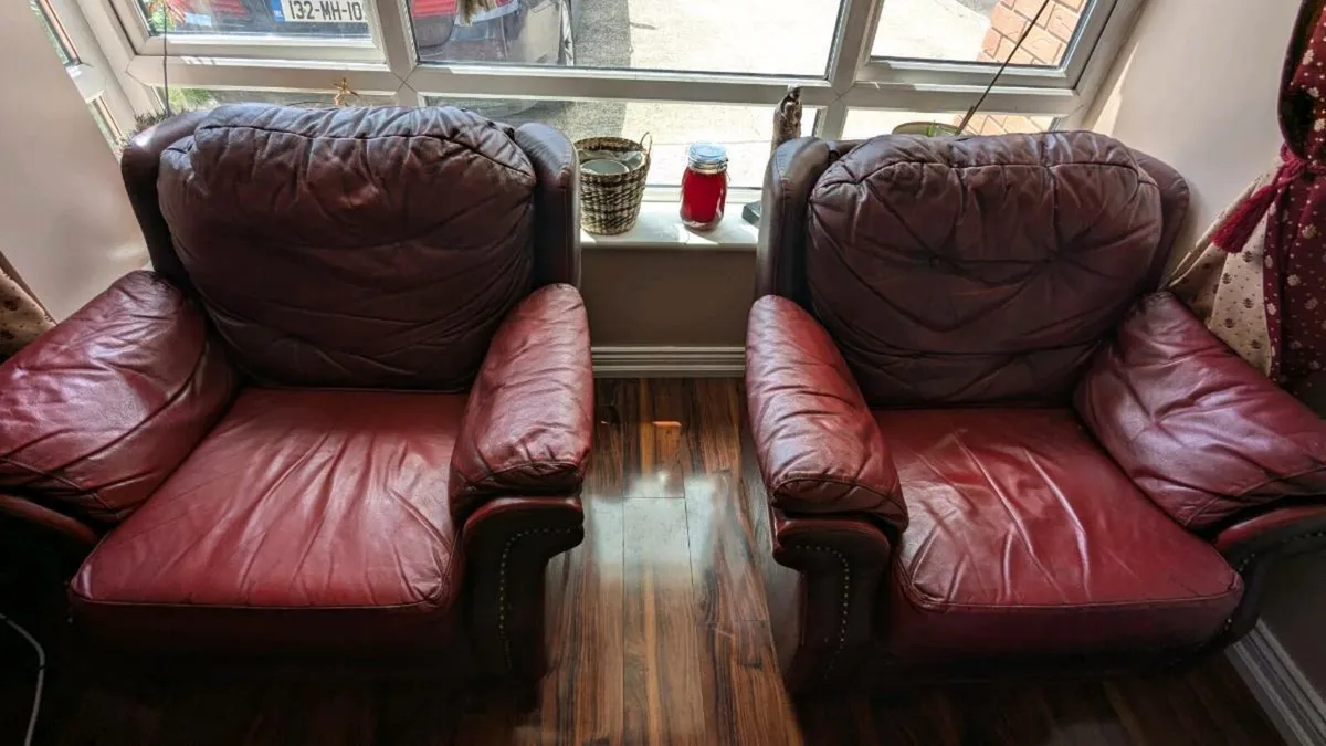 Leather Sofa set - Image 1