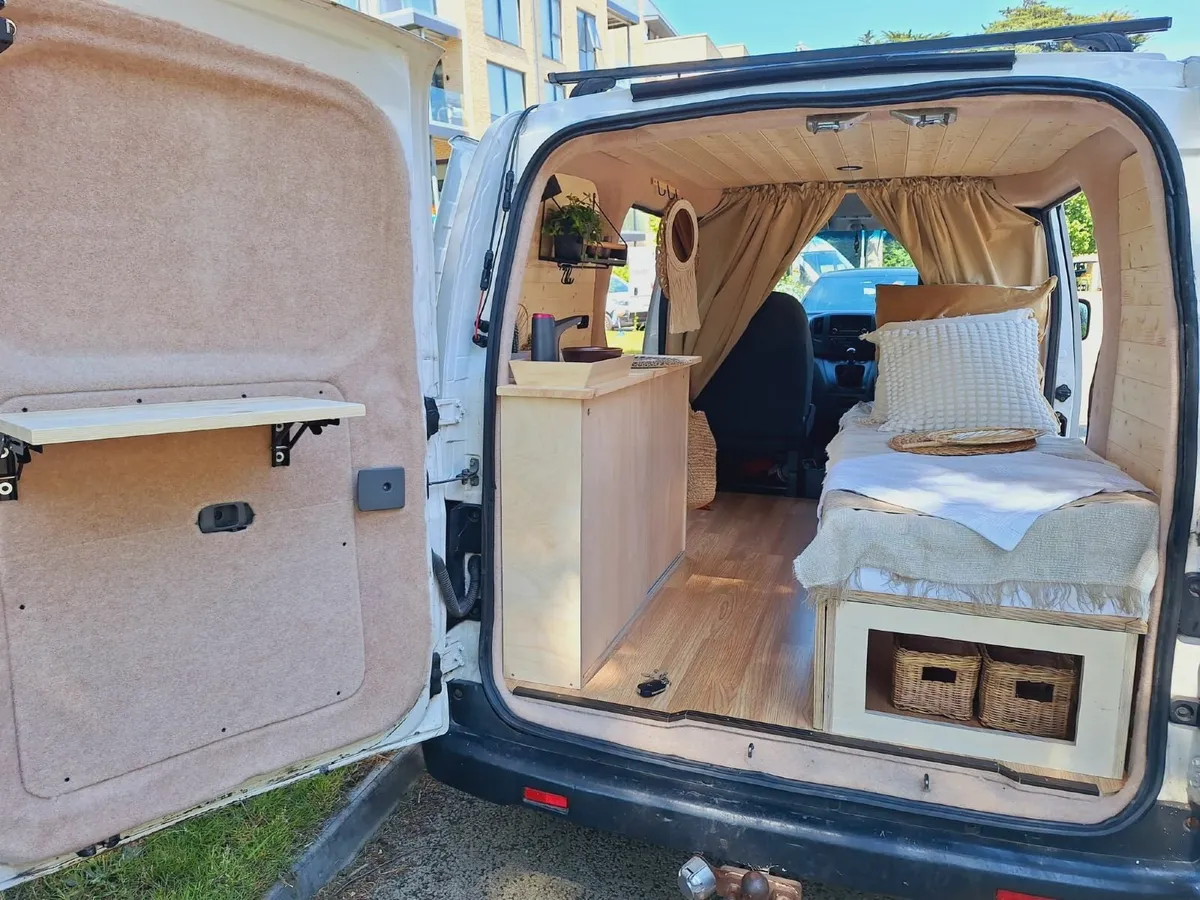 Nissan NV200 camper - Test valid Jan 26 / Taxed - Image 3