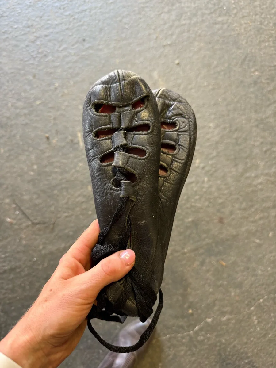 Irish dancing shoes - Image 1