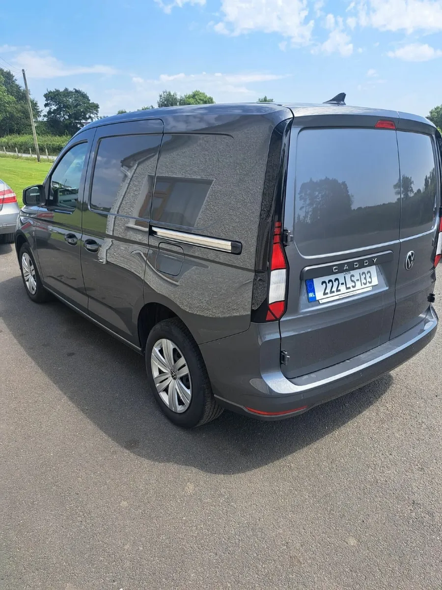 Volkswagen Caddy 2022. 24k kms - Image 1