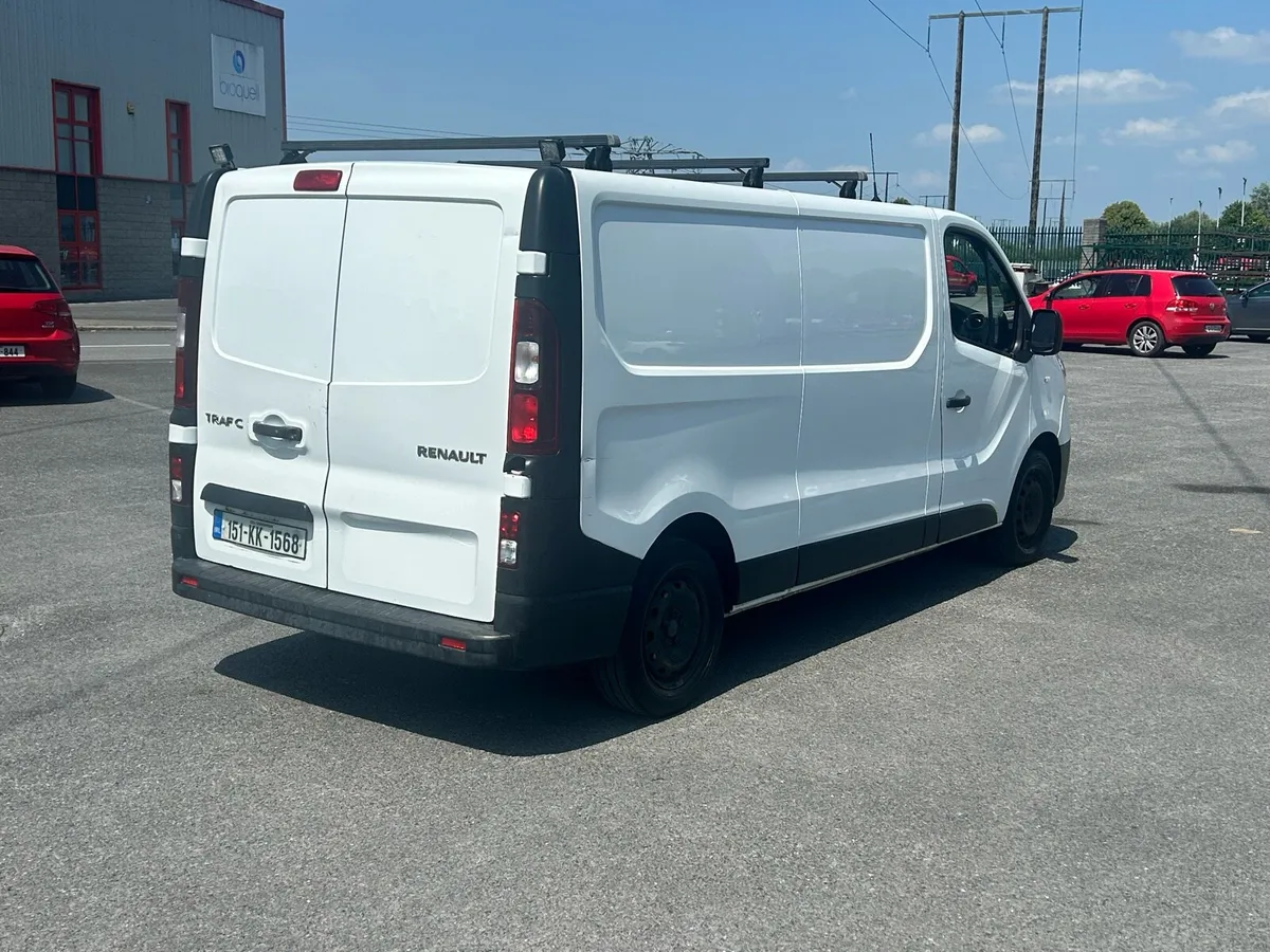 Renault Traffic - Image 4