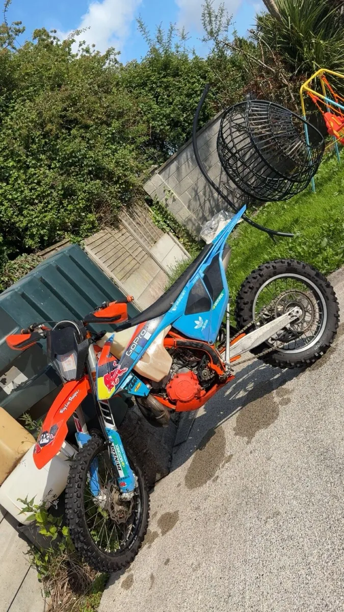 Will swap 4 car 2017 KTM 300 2stroke 6days edition - Image 1