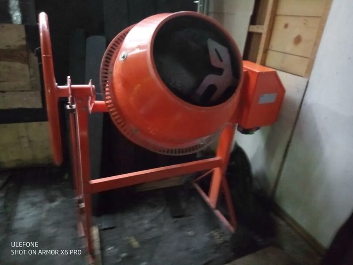 Cement Mixer - Image 1