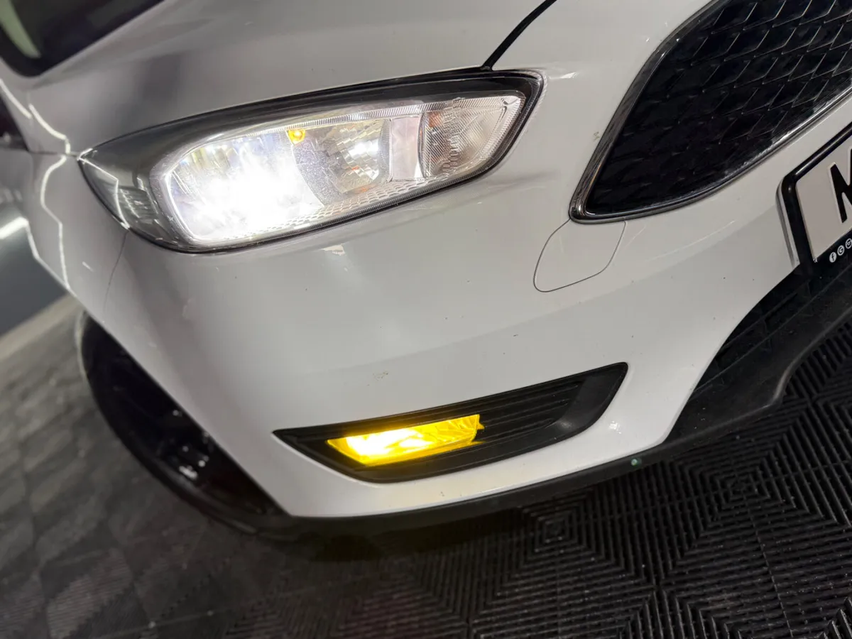 ⚪️2016 FORD FOCUS 1.6 TDCI SALOON⚪️ - Image 4
